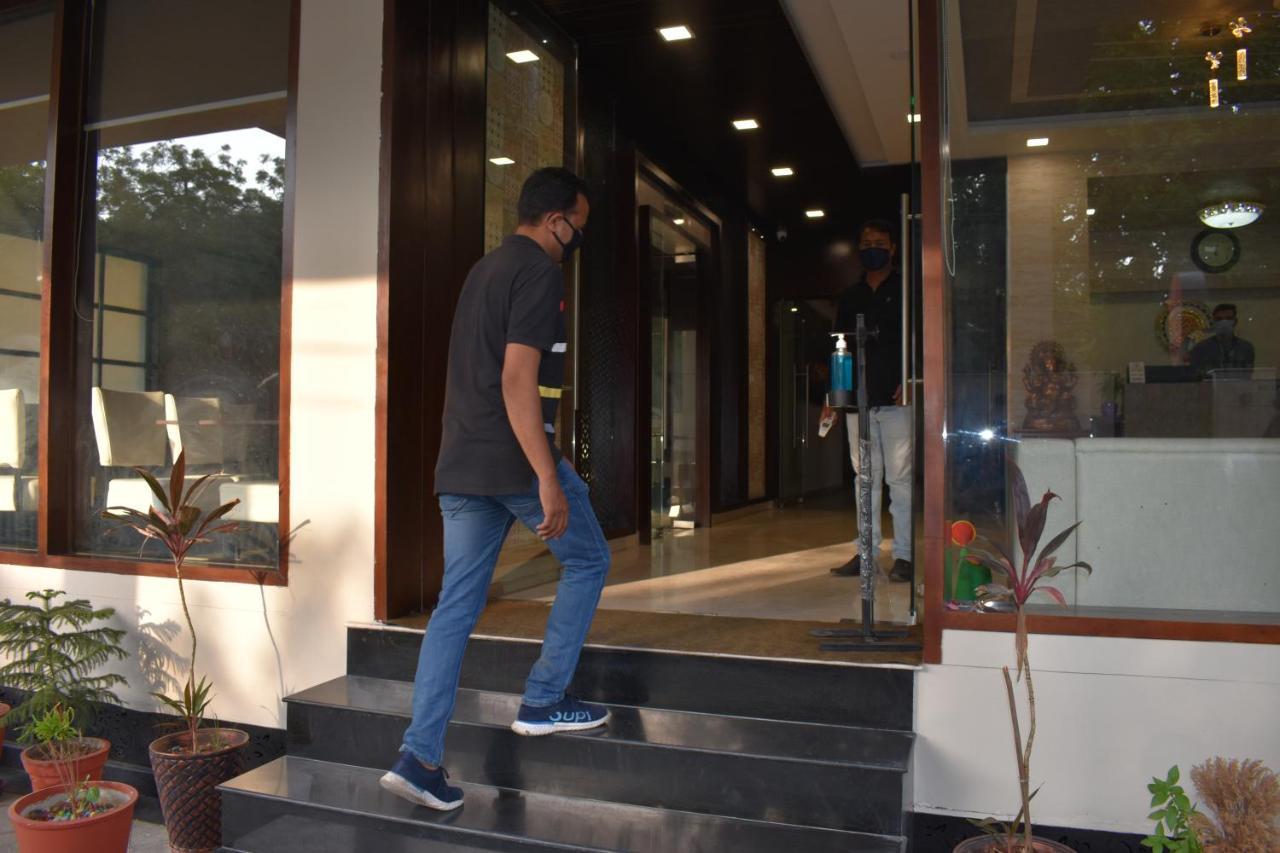 Hotel Siddhartha Inn อุเดเปอร์ ภายนอก รูปภาพ