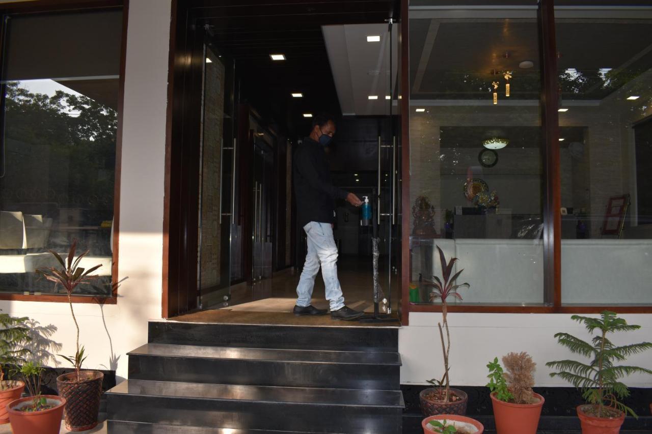 Hotel Siddhartha Inn อุเดเปอร์ ภายนอก รูปภาพ