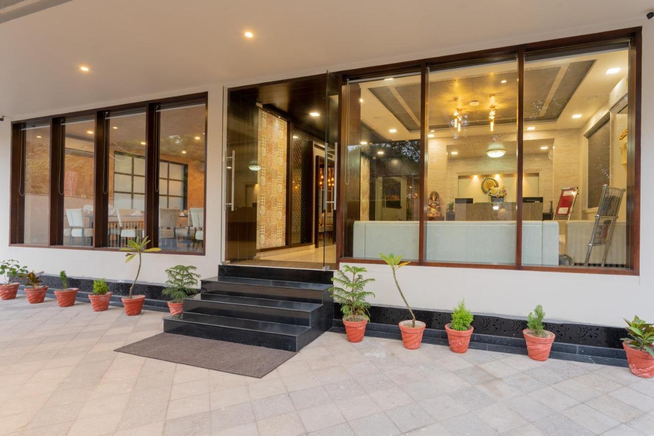 Hotel Siddhartha Inn อุเดเปอร์ ภายนอก รูปภาพ
