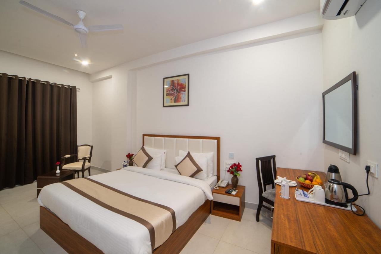 Hotel Siddhartha Inn อุเดเปอร์ ภายนอก รูปภาพ