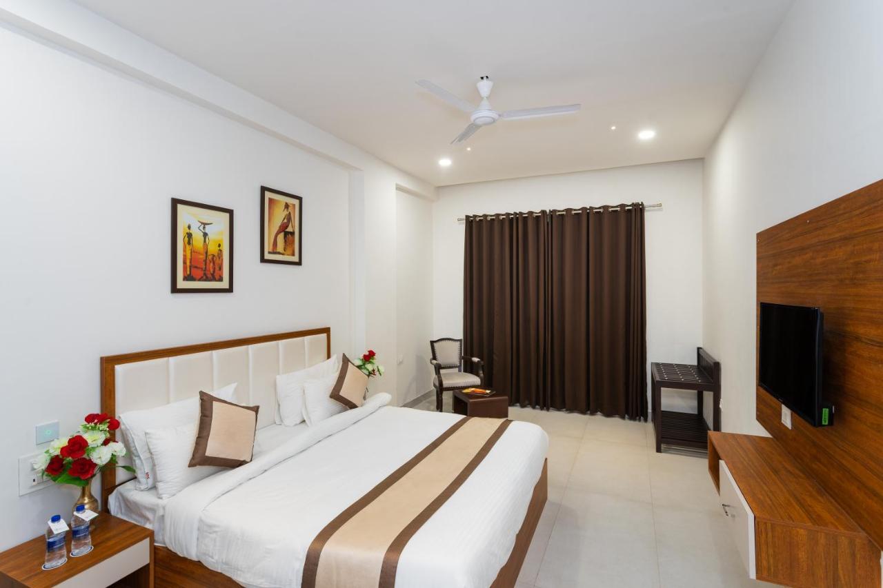 Hotel Siddhartha Inn อุเดเปอร์ ภายนอก รูปภาพ